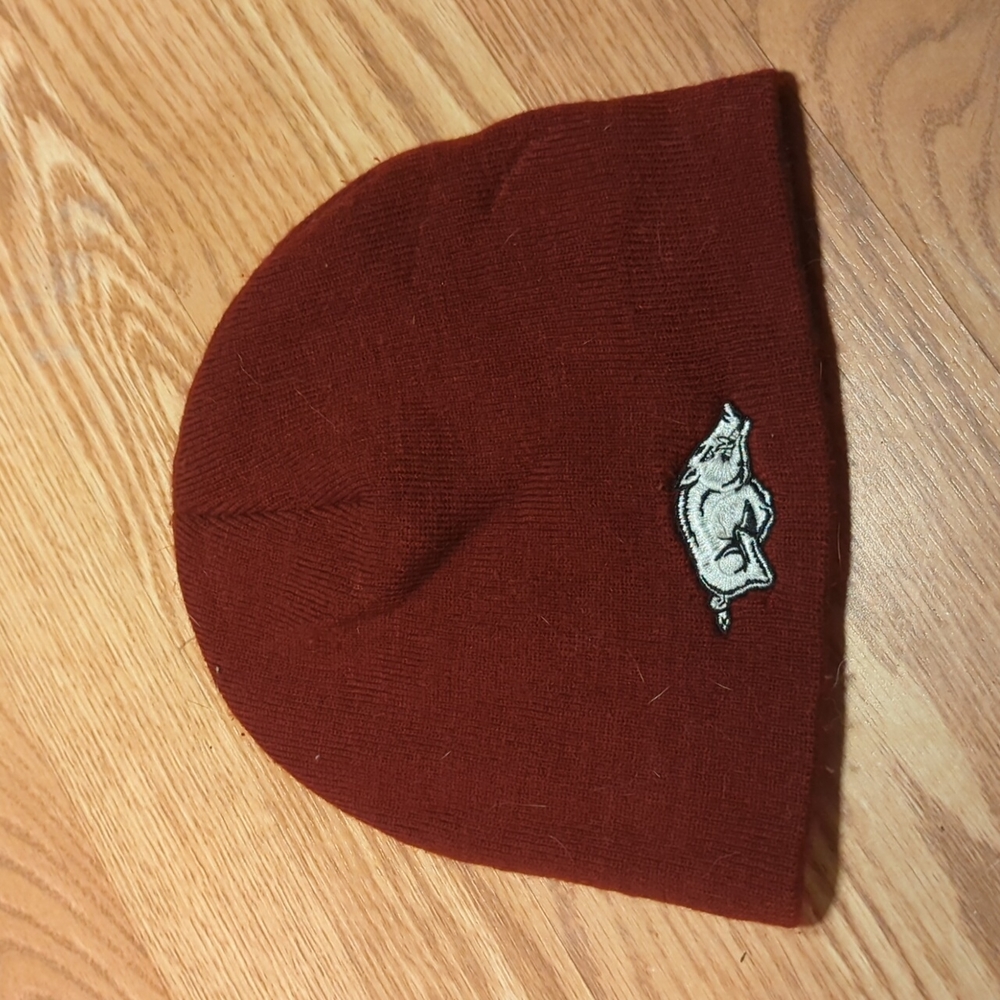 Razorback beanie